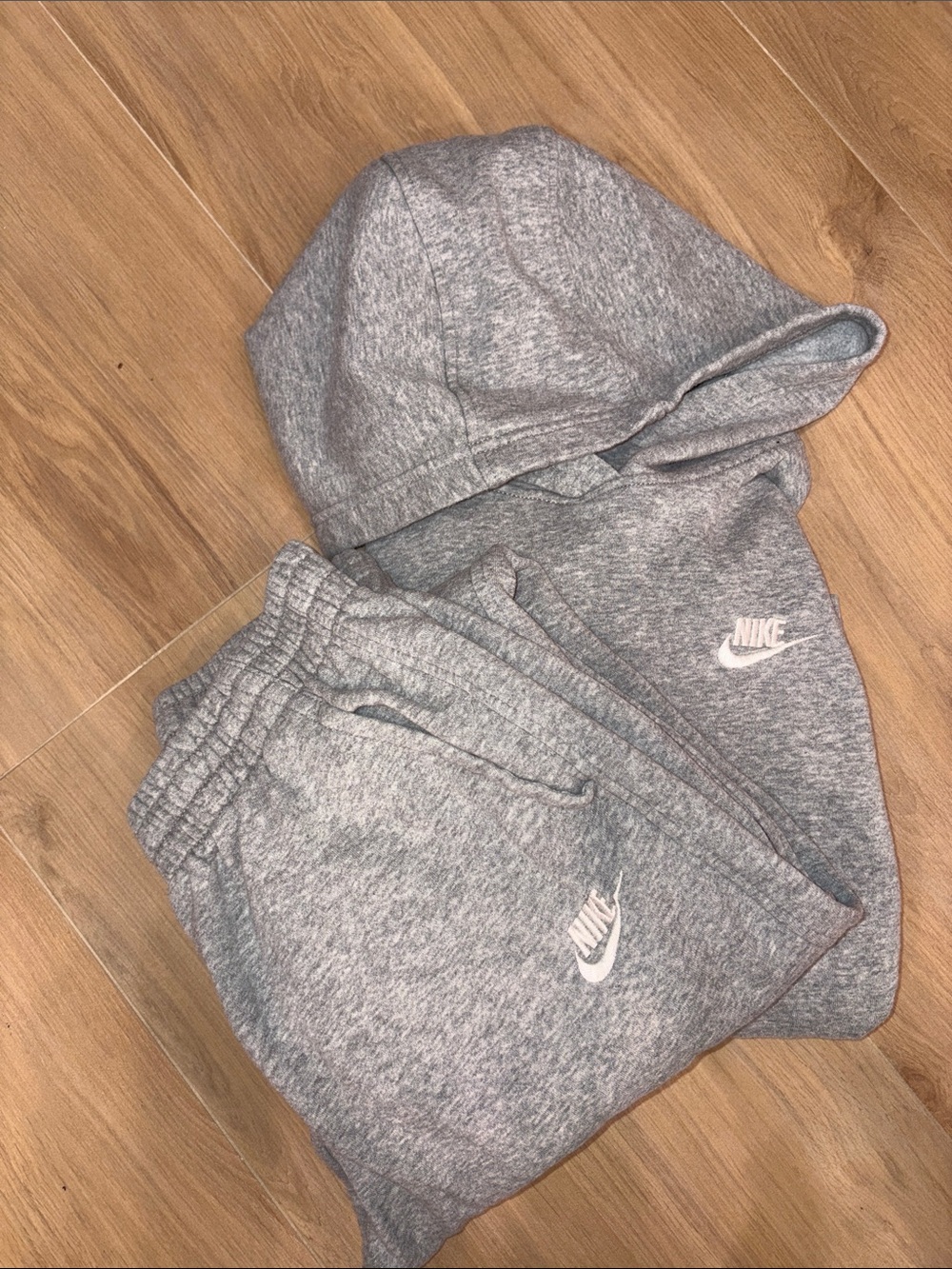Boys XL Light Grey Hoodie & Sweatpant Set